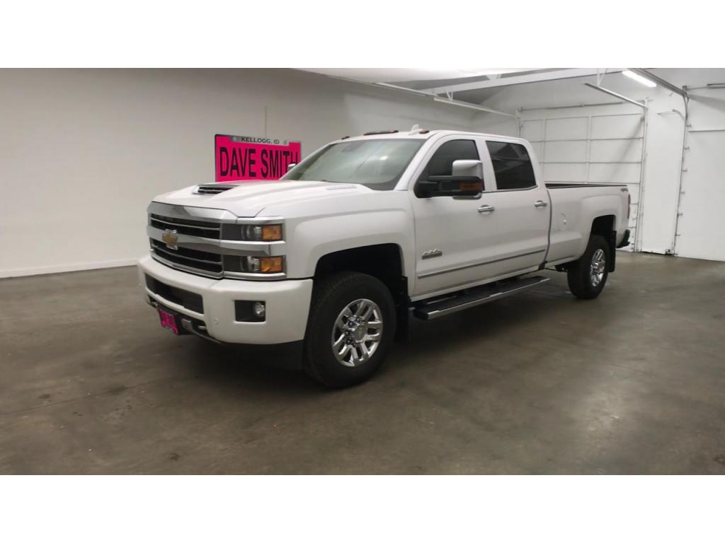 Pre-Owned 2019 Chevrolet Silverado 3500 High Country Crew Cab Long Box